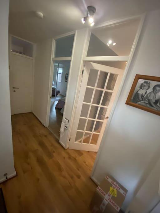 London City Retreat Escape In Oval - Elephant & Castle ภายนอก รูปภาพ