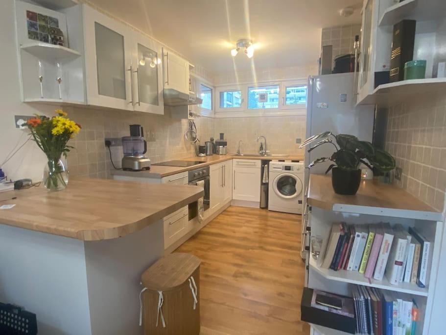 London City Retreat Escape In Oval - Elephant & Castle ภายนอก รูปภาพ